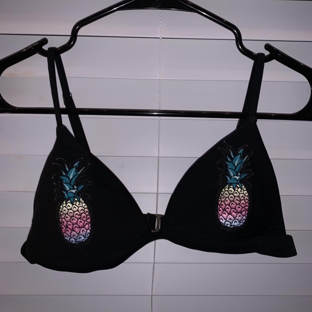 Hollister Bikini Top with pineapple on the front