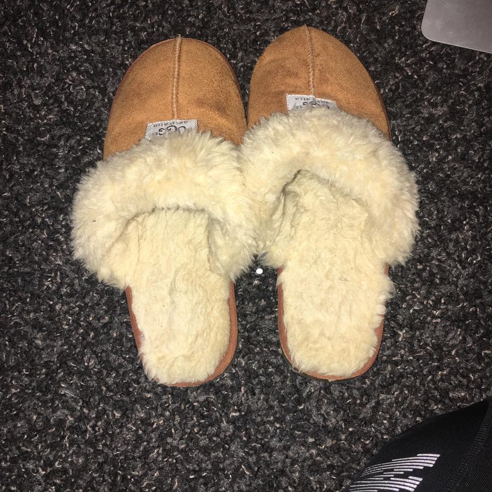 Fake sale ugg slippers