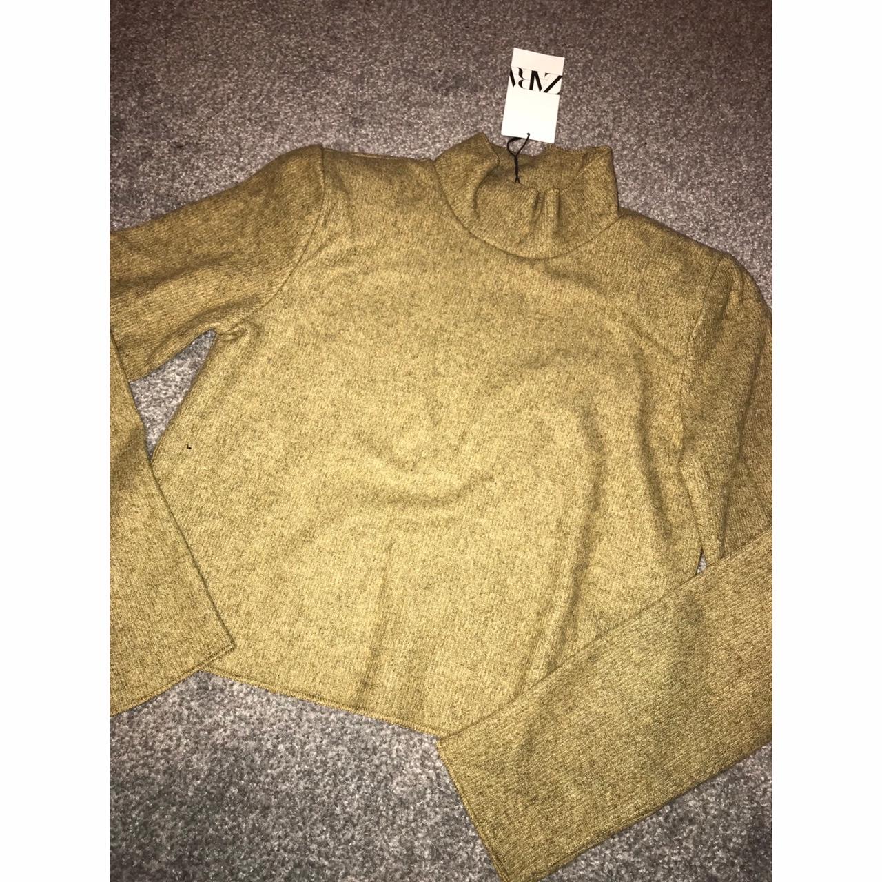 Zara sweatshirt with shoulder pads hot sale