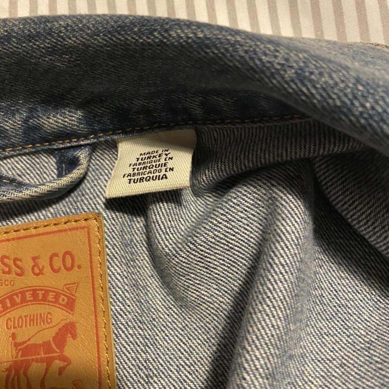 Levi’s denim jacket - Depop