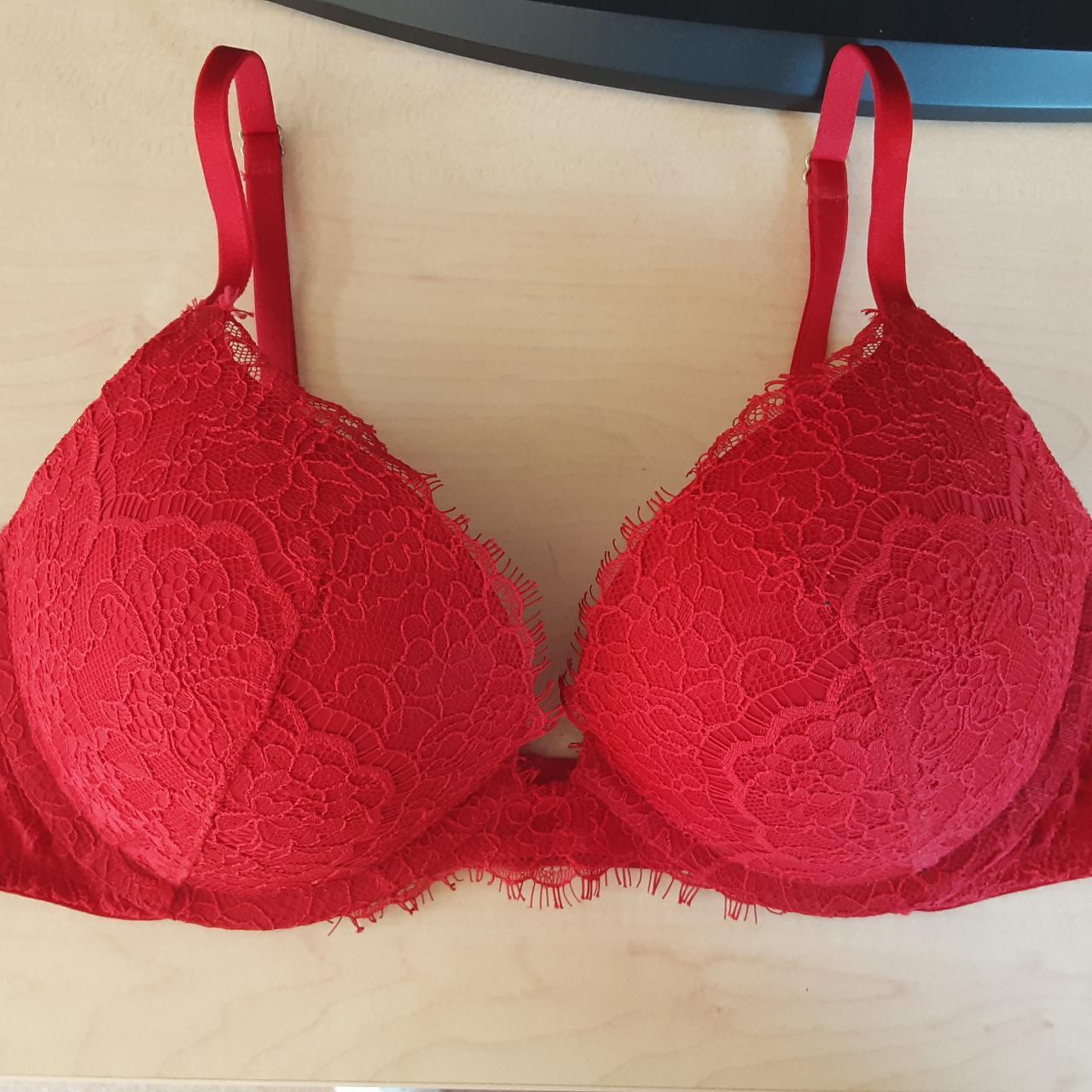 Victoria's Secret Gorgeous Push Up Bra 34C and Med Panty New with