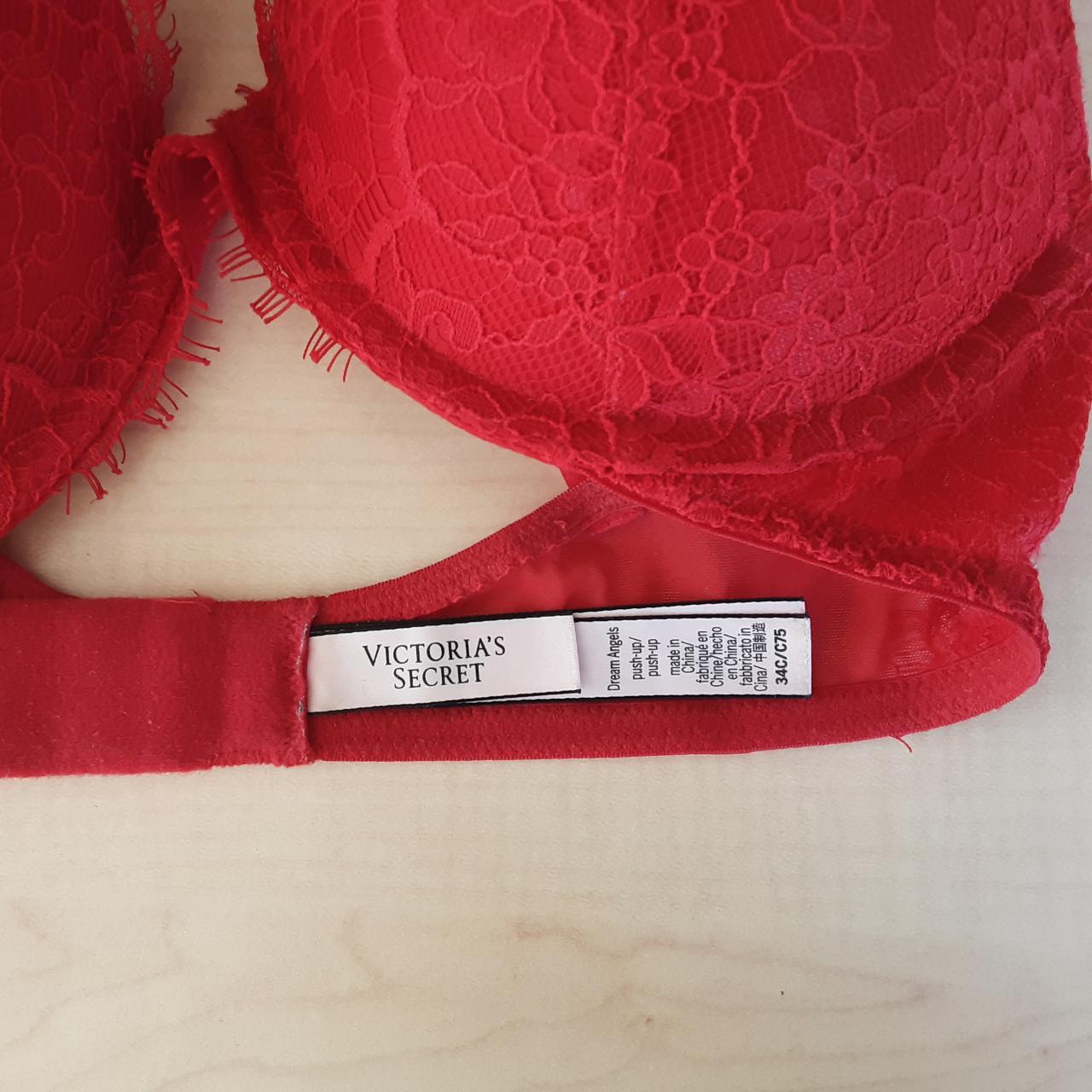 NEW! Victoria's Secret INCREDIBLE bra push up 34C. - Depop