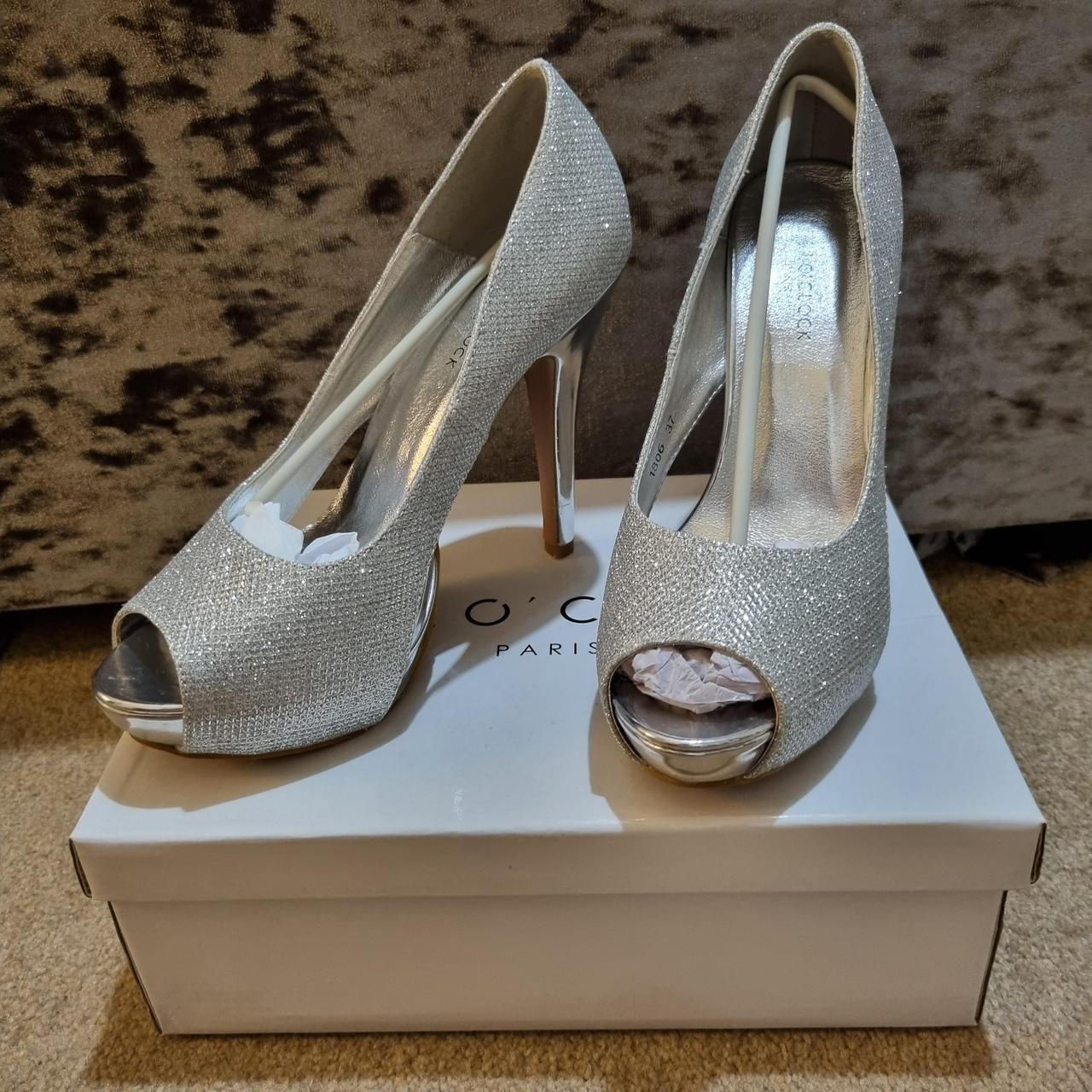 Silver heels SIZE 5 Worn once for prom years... - Depop