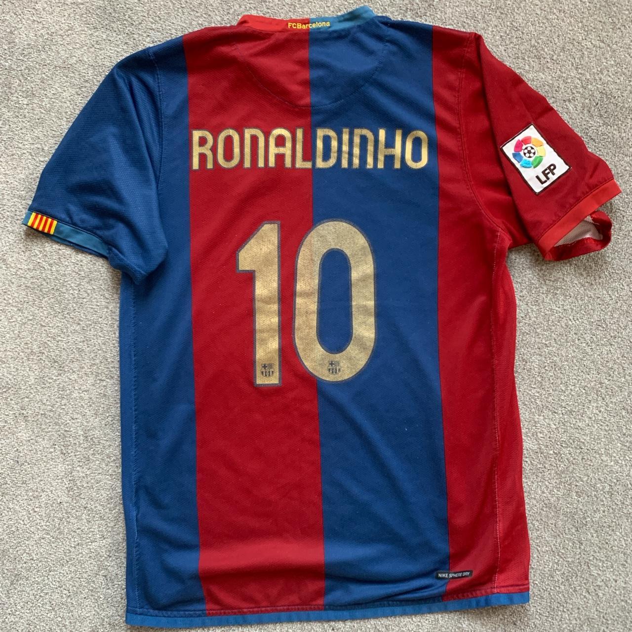 barcelona 2006-2007 home shirt, ronaldinho , size... - Depop