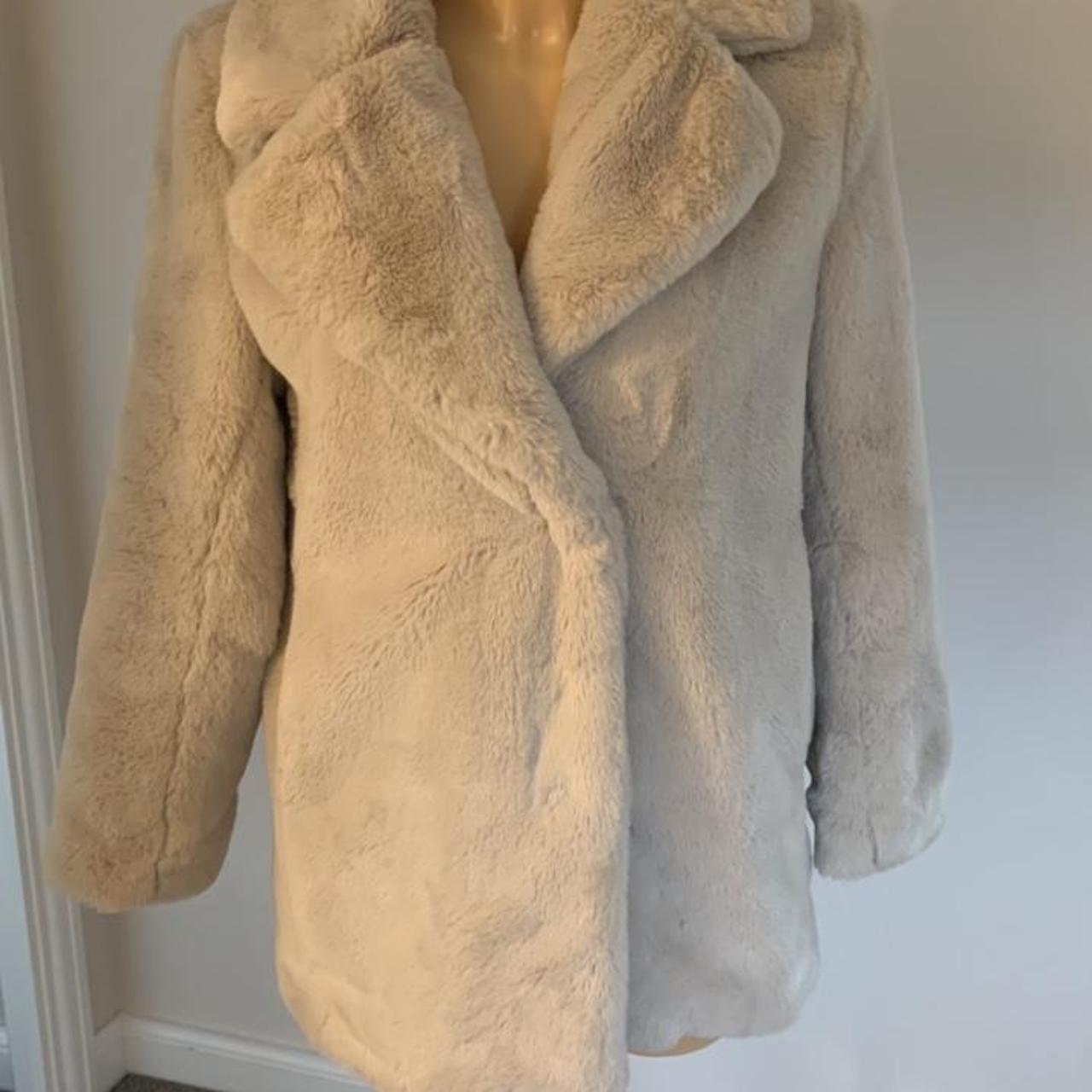 H&M Beige faux fur coat/jacket, size xs. Two popper... - Depop