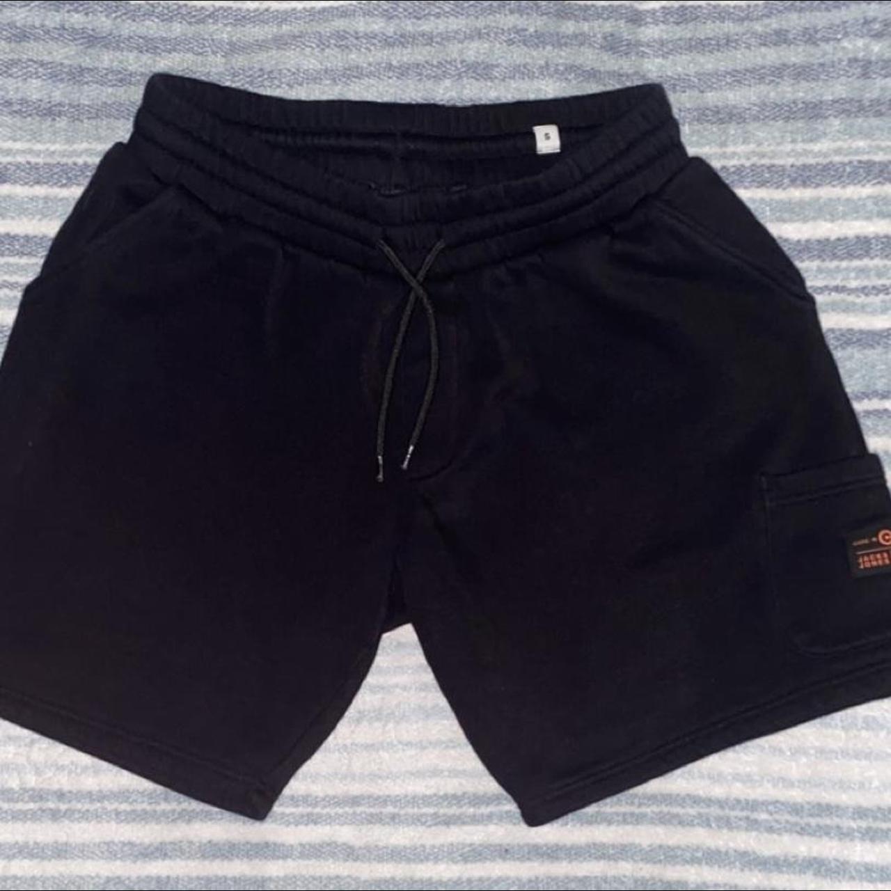 Jack & Jones Men's Orange and Black Shorts | Depop