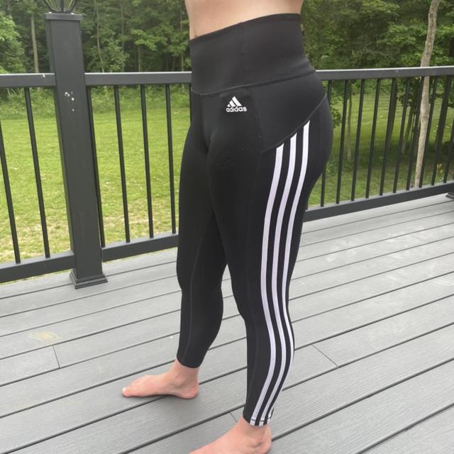 Women's size Small Adidas Leggings! 🤍perfect - Depop