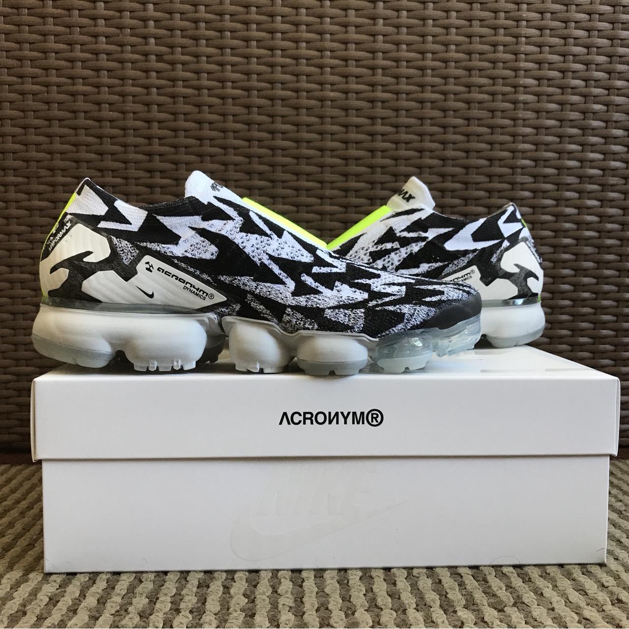 acronym vapormax white