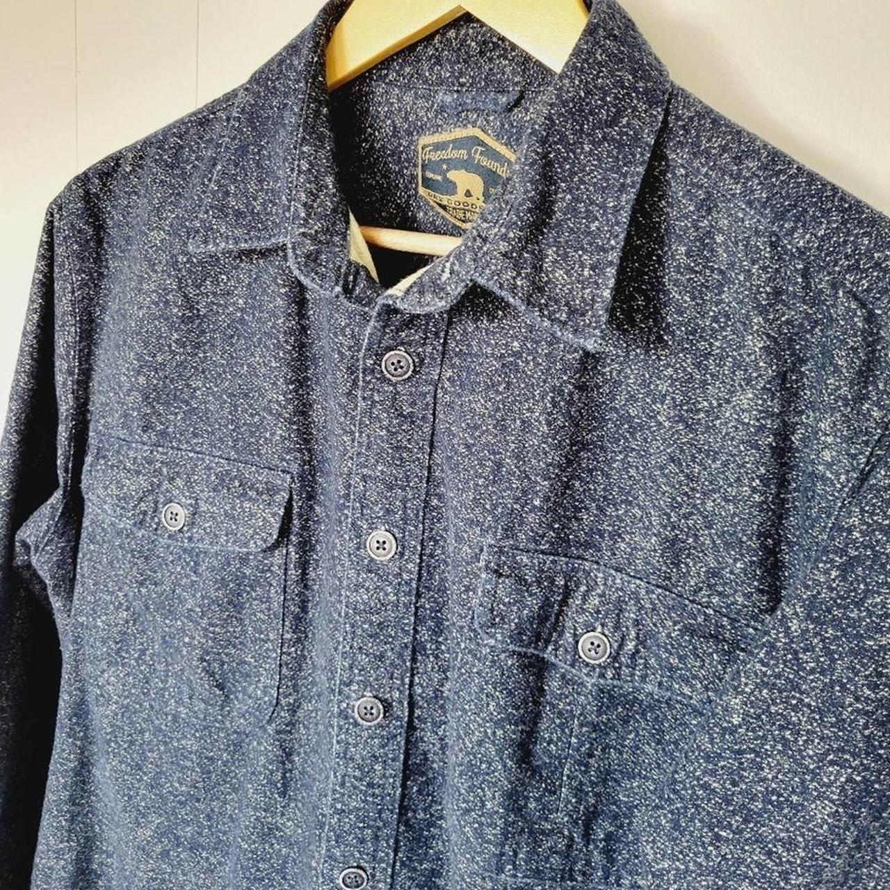 Freedom Foundry Speckled Navy Blue Button Up Flannel... - Depop