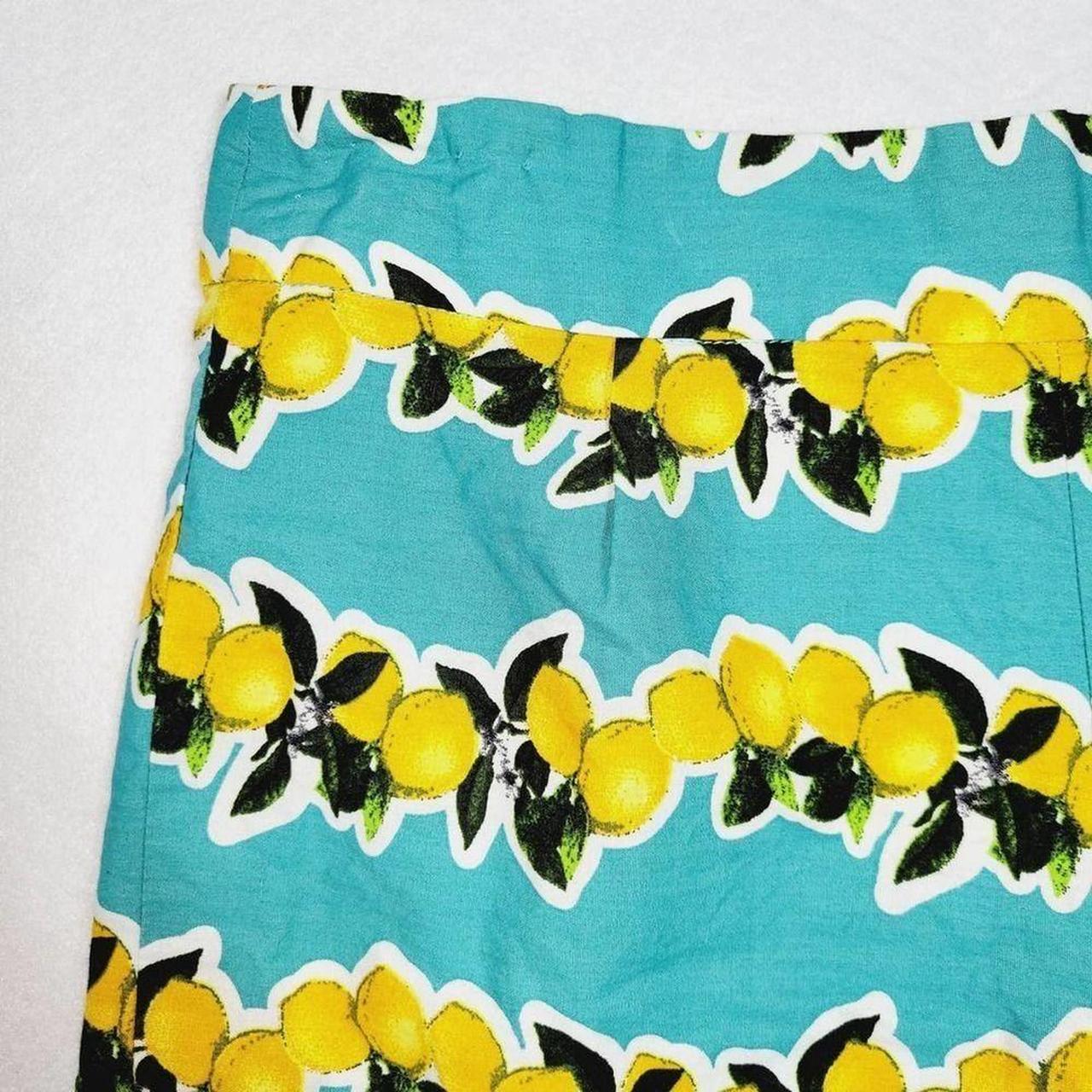 Product Image 3 - Next Lemon Shorts 
Girl's Size