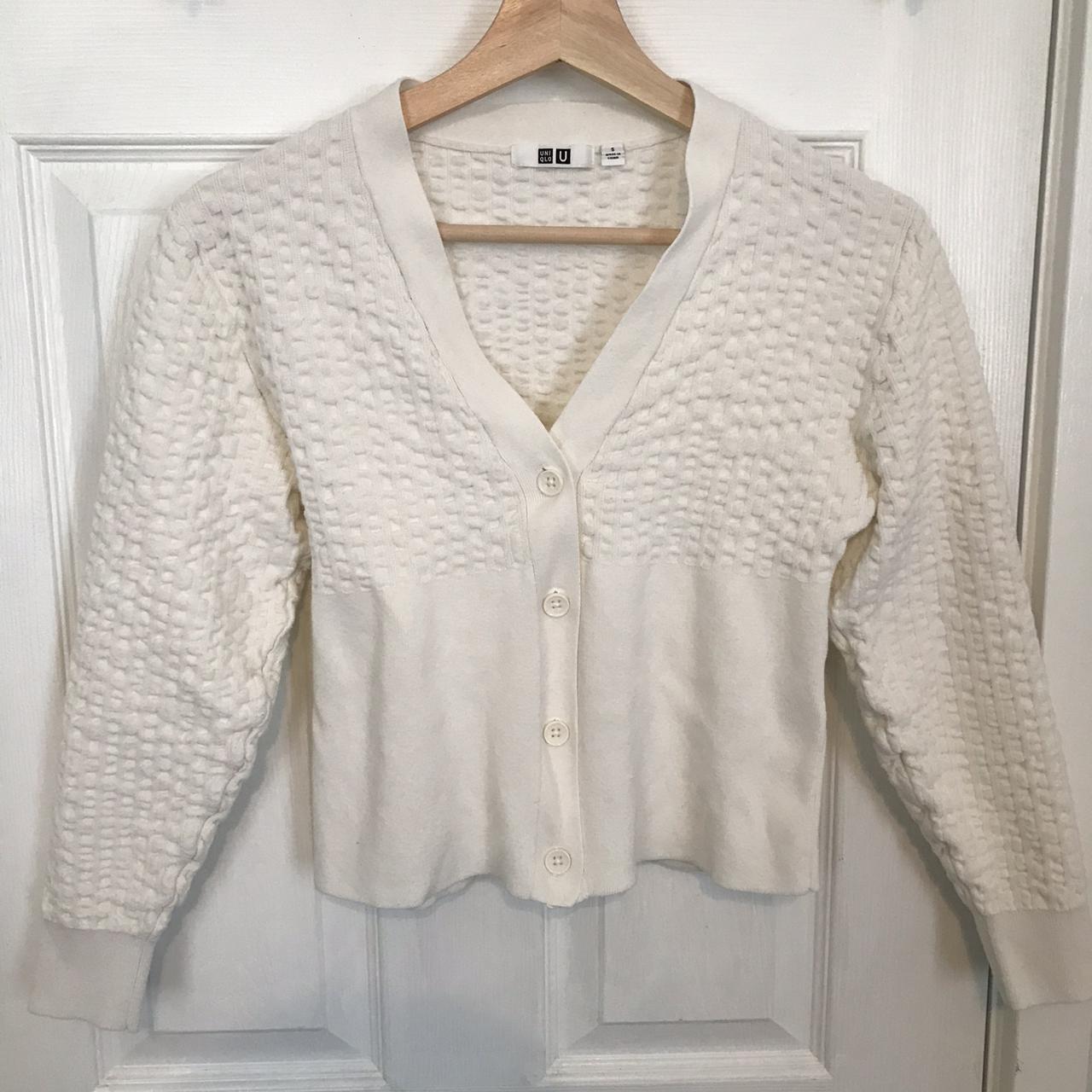 UNIQLO Women's White Cardigan | Depop