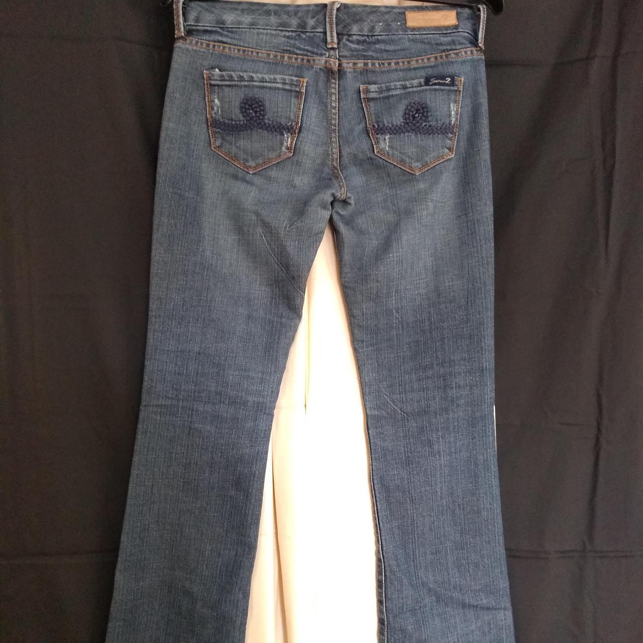 Women's Navy Jeans | Depop