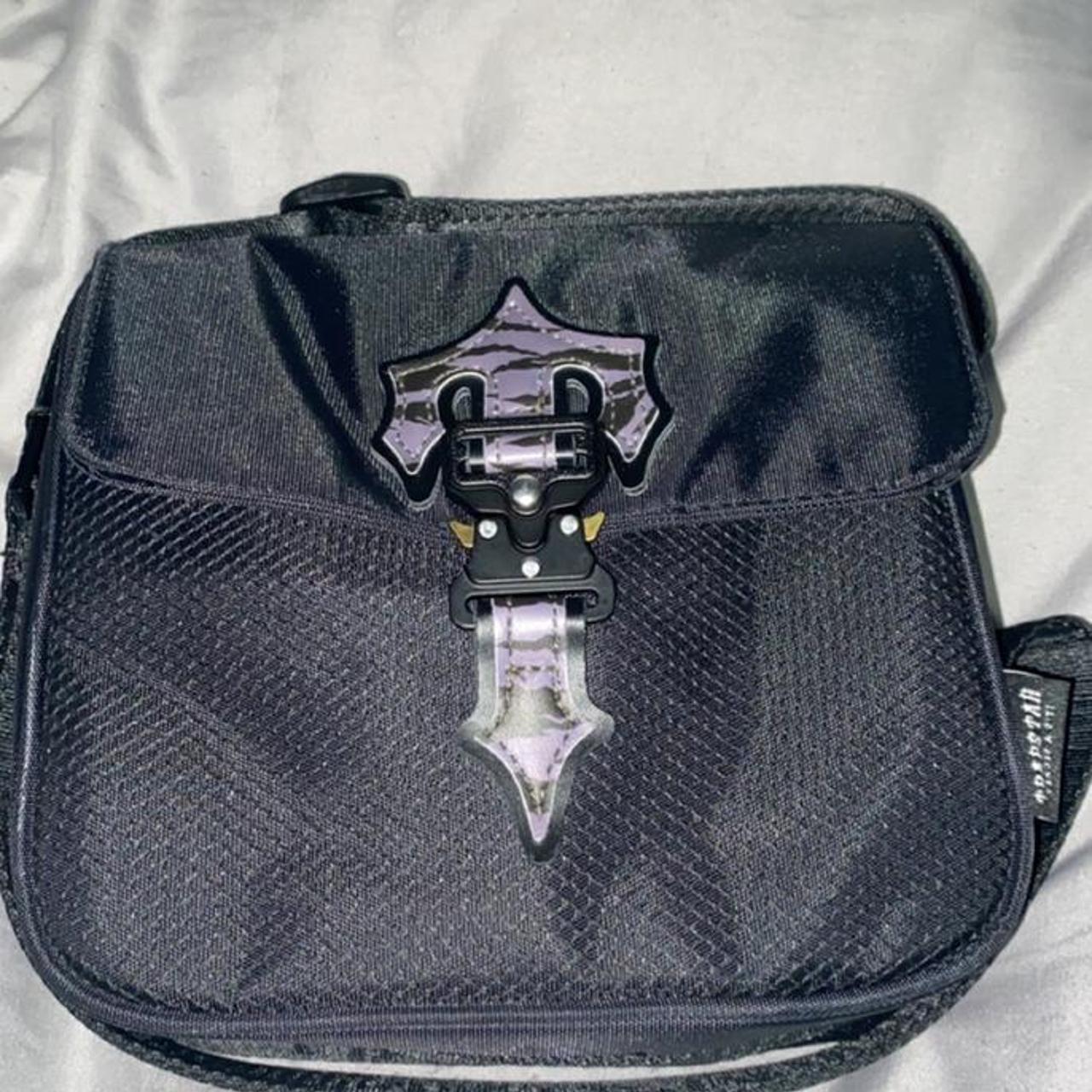 iron gate T trap star bag black/camo trapstar Depop