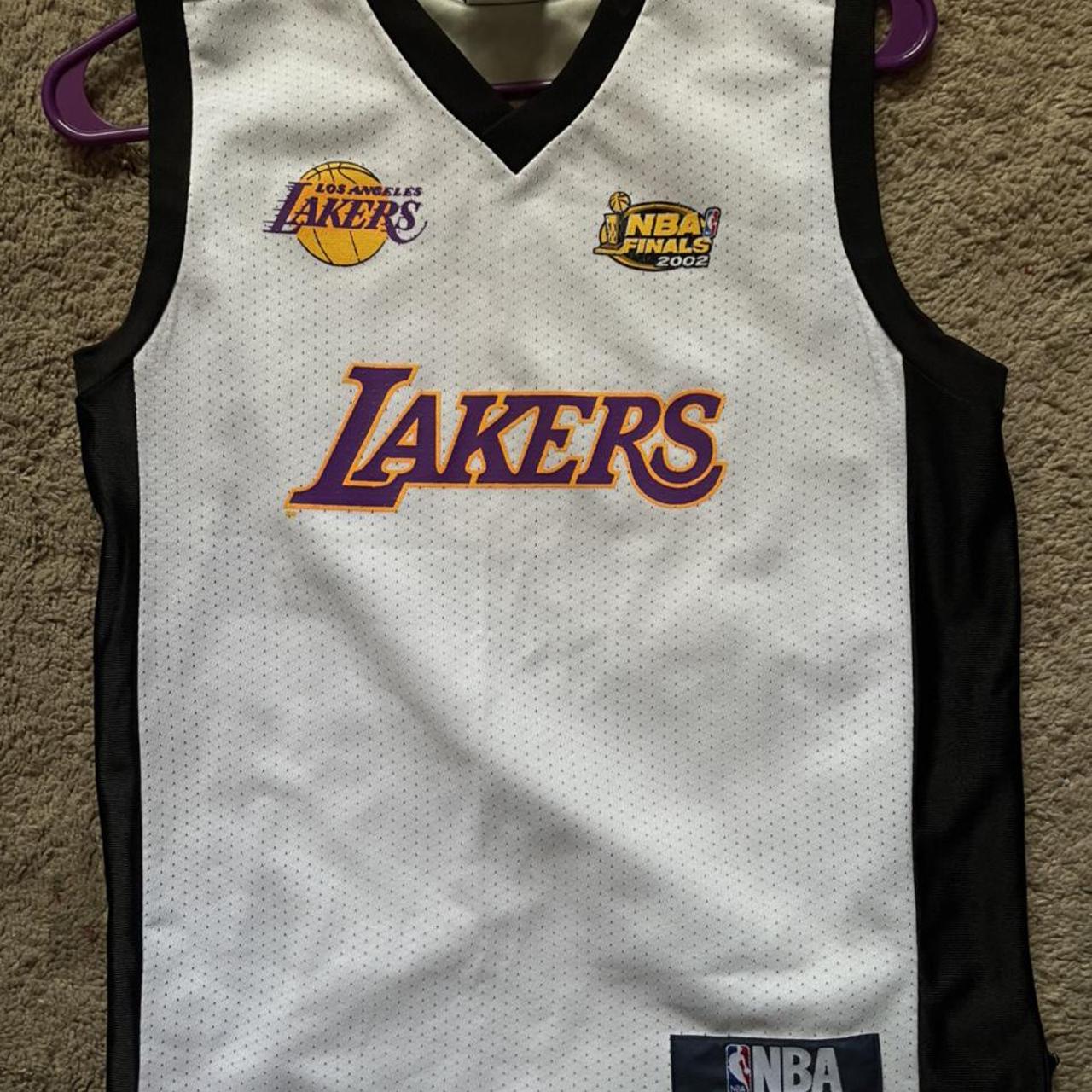 Dual colored Kobe jersey from the 2002 finals. Super - Depop