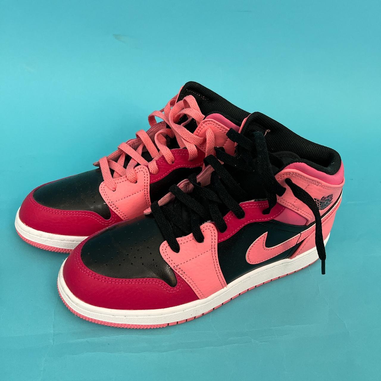 Jordan 1 mid pinksicle hot sale