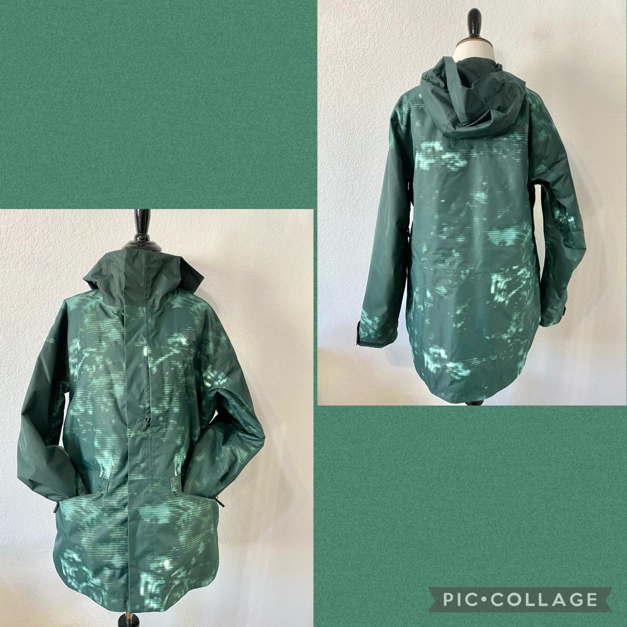 The North Face Women's Green Jacket | Depop