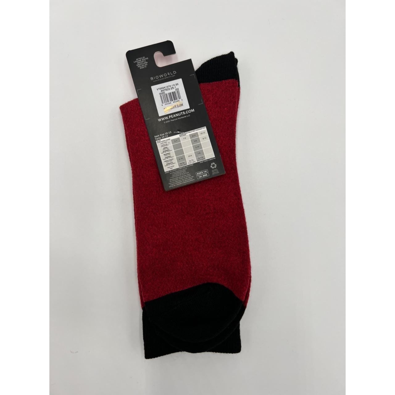 BRAND NEW MEN'S BANANA REPUBLIC SOCKS RED ADULT CREW... Depop