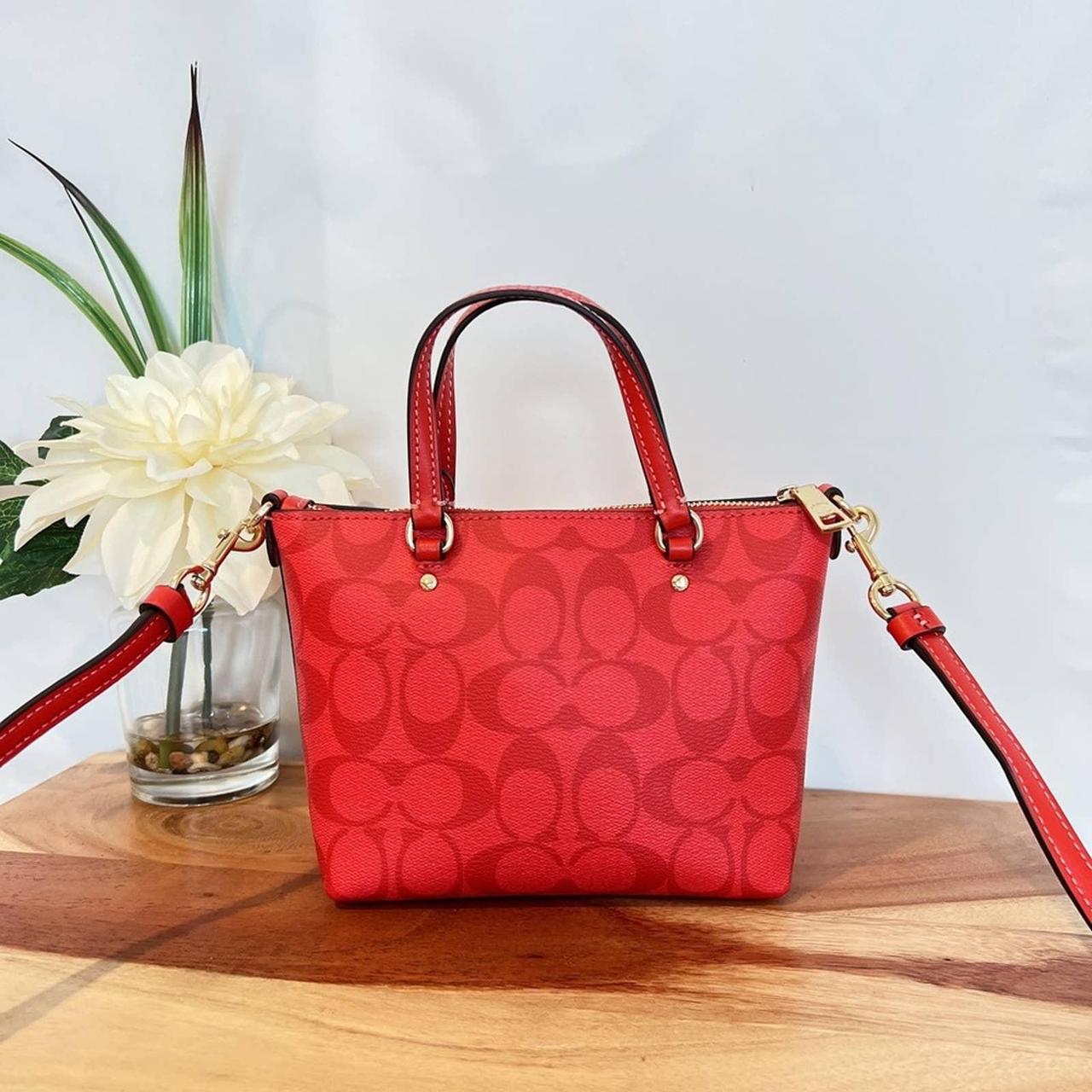 COACH Small SIGNATURE popular MINI PURSE/BAG ~ BRAND NEW!!!~ Miami Red Color