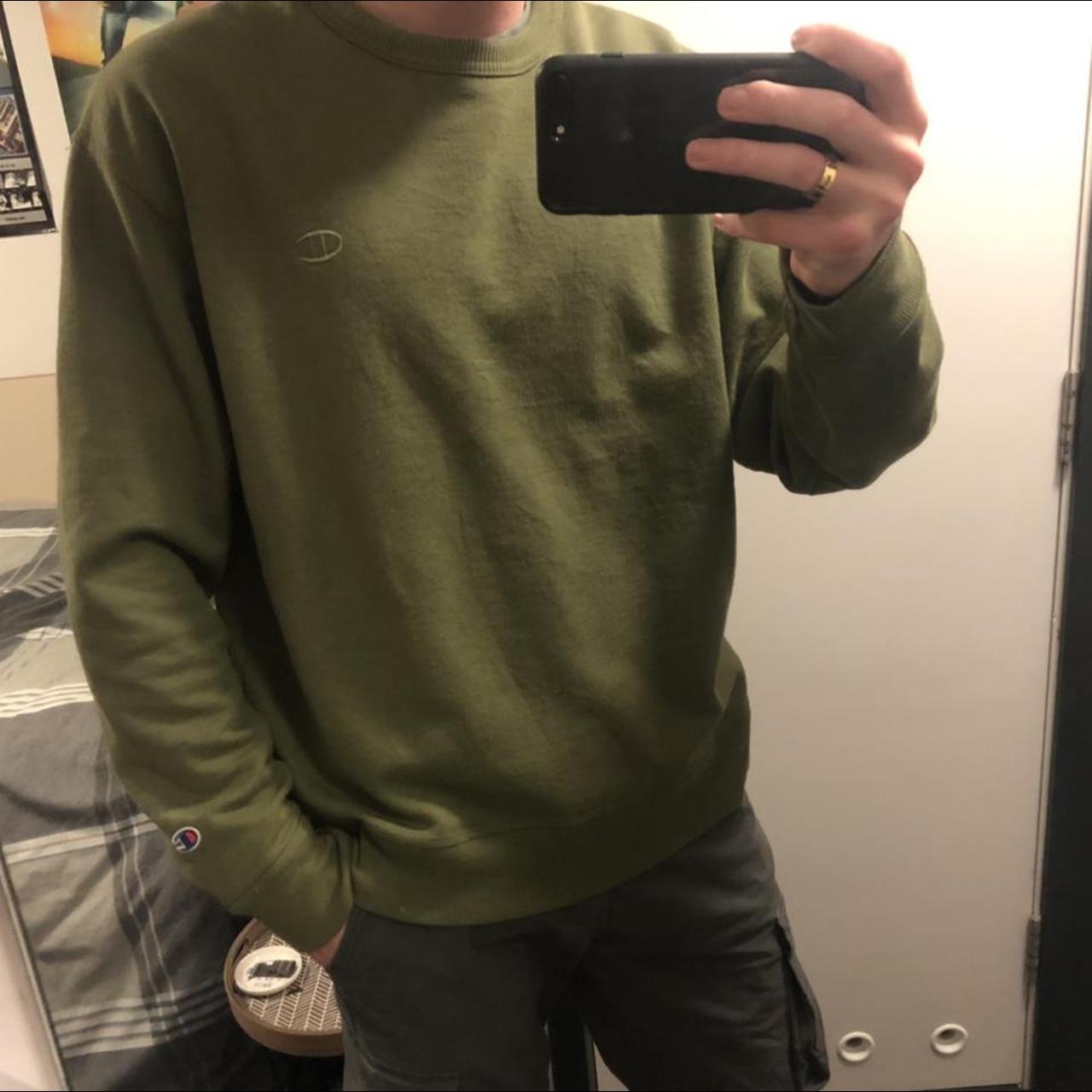 Olive green champion online sweatshirt