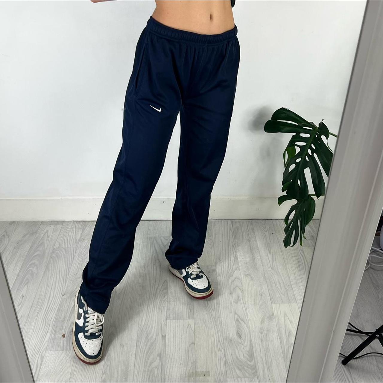 straight leg nike tracksuit bottoms