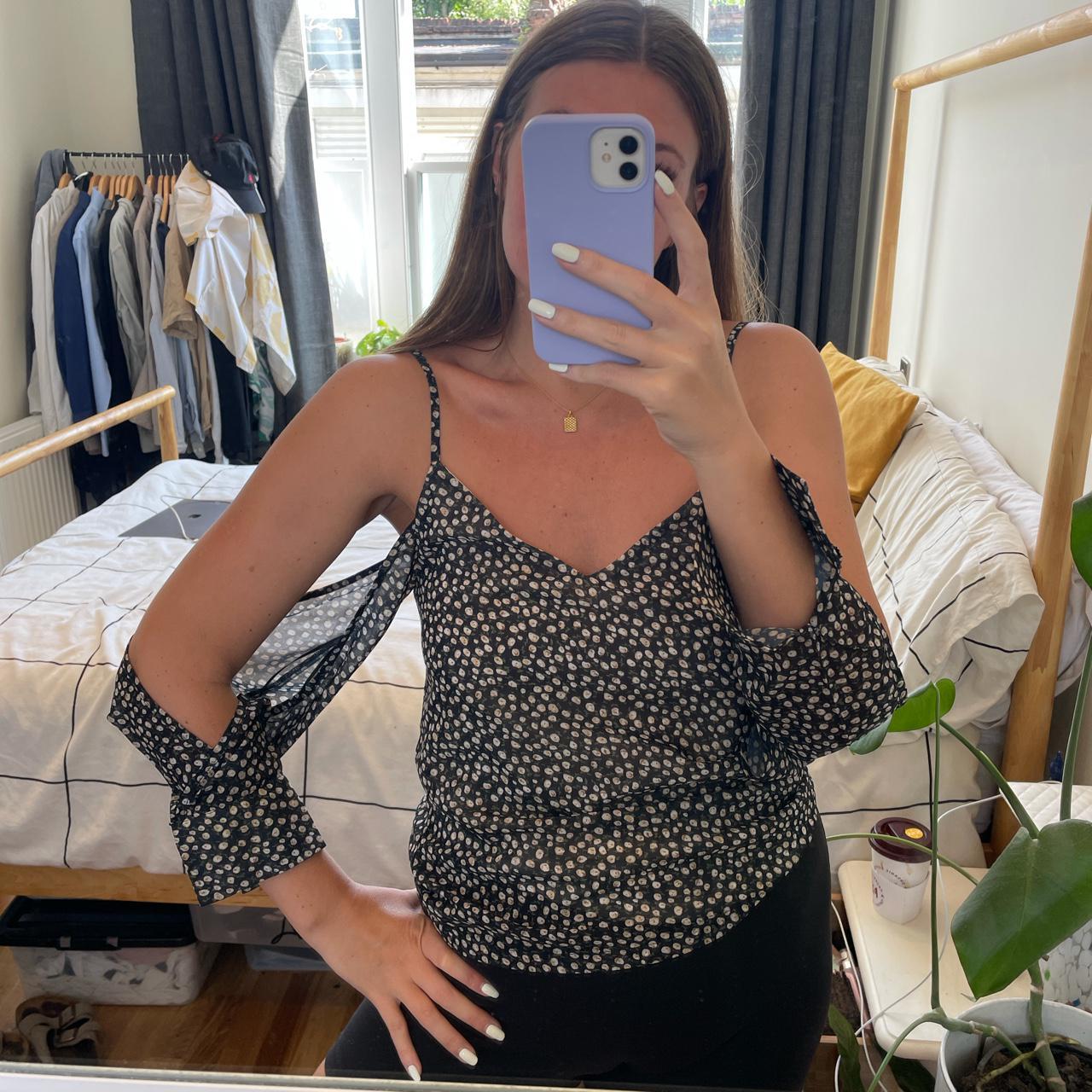 item listed by justgeorgiat