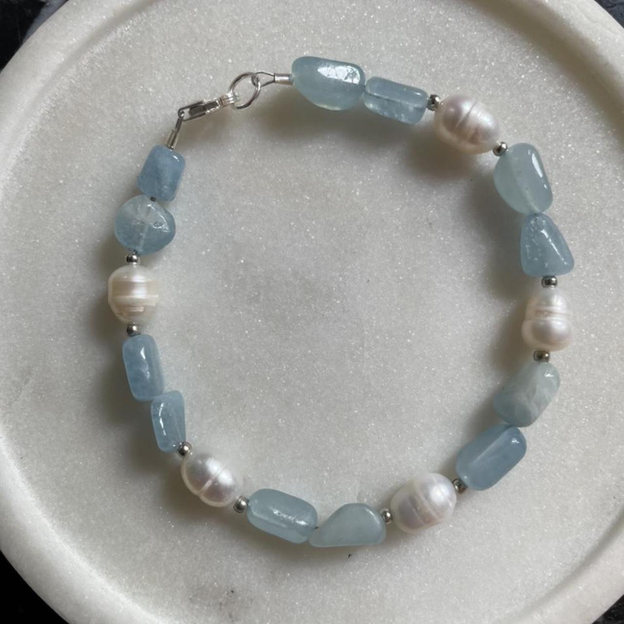 Freshwater pearl and aquamarine beaded bracelet with... - Depop