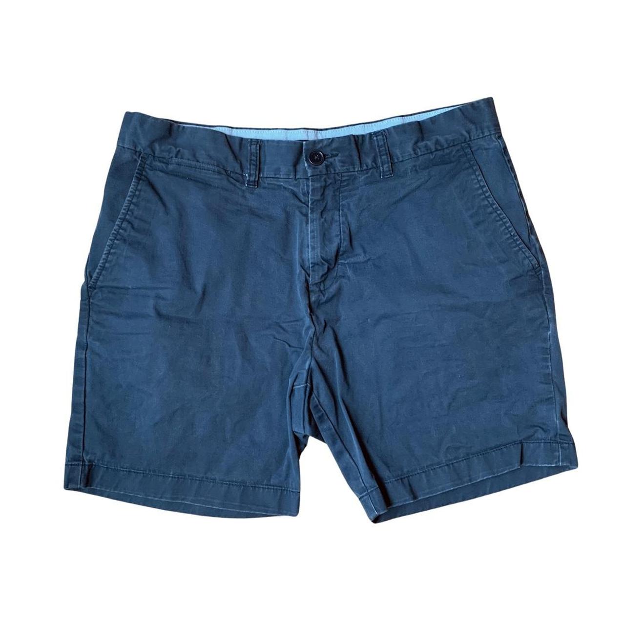 Tommy Hilfiger Men's Navy and Blue Shorts | Depop