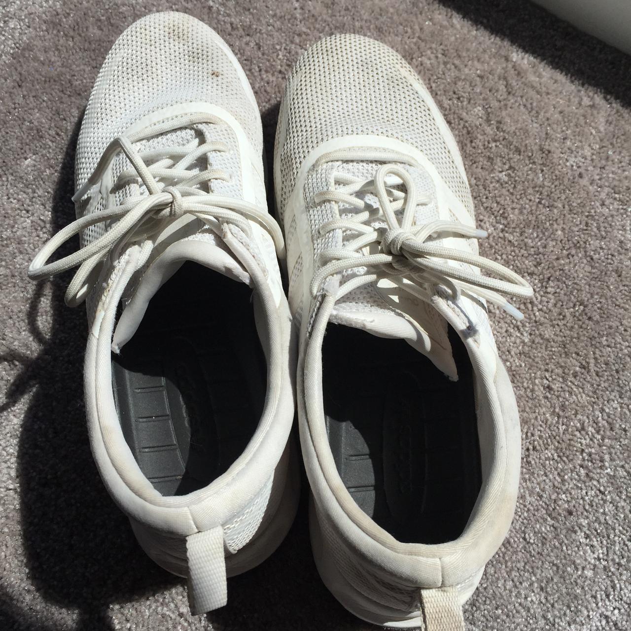 mens white adidas la trainers