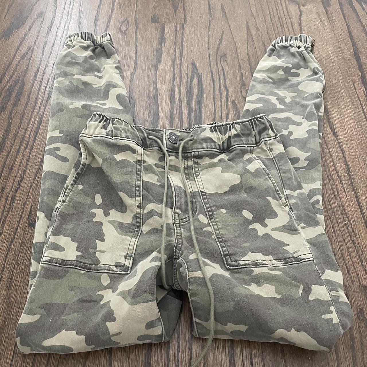 american eagle camouflage cargo pants camo cargo... - Depop