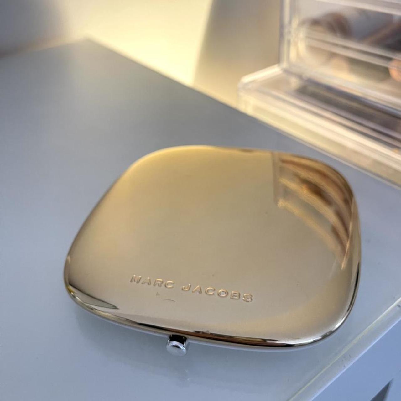 MARC JACOBS HIGHLIGHTER discontinued product!!!!... Depop