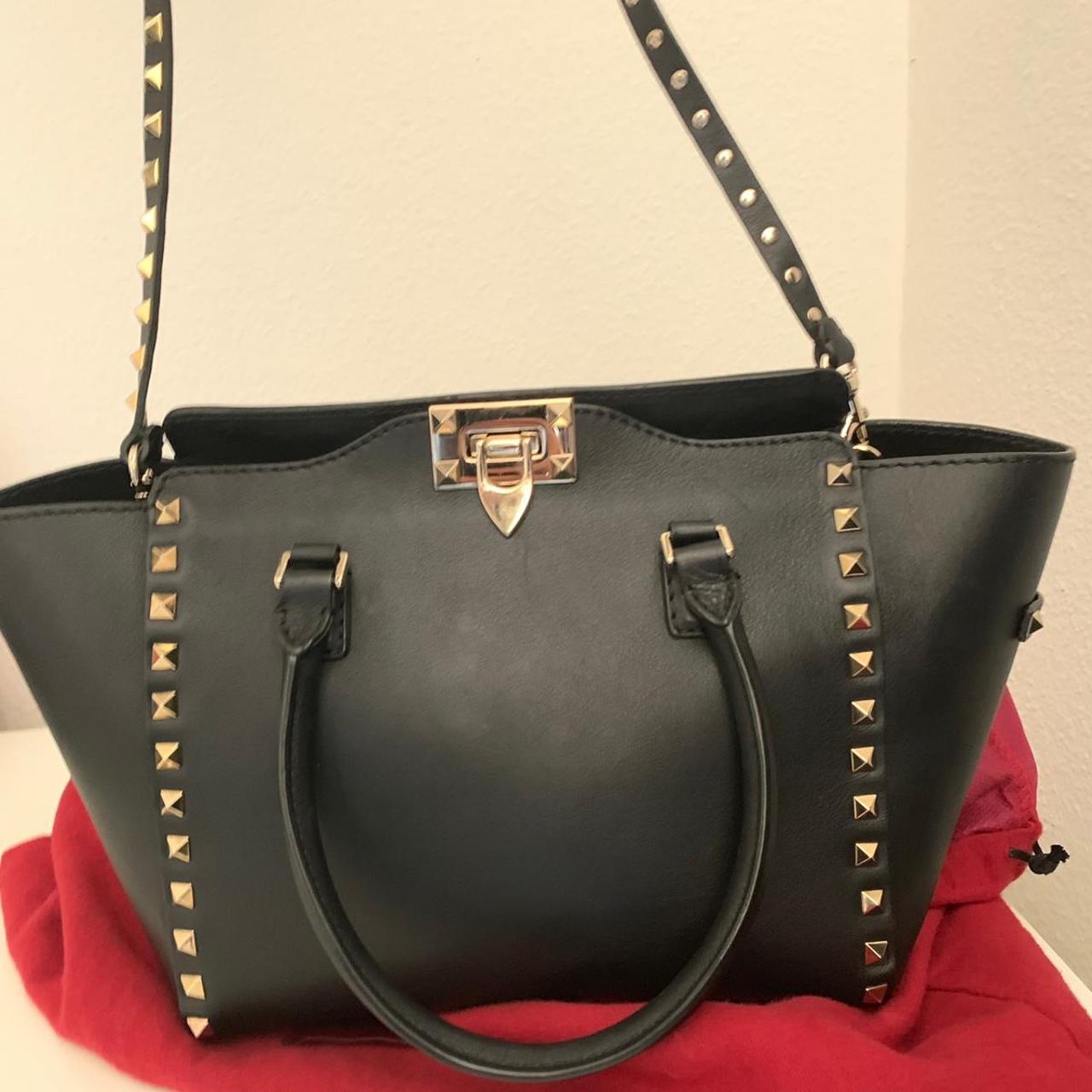 Valentino tote bag Barely used Looking for a quick - Depop