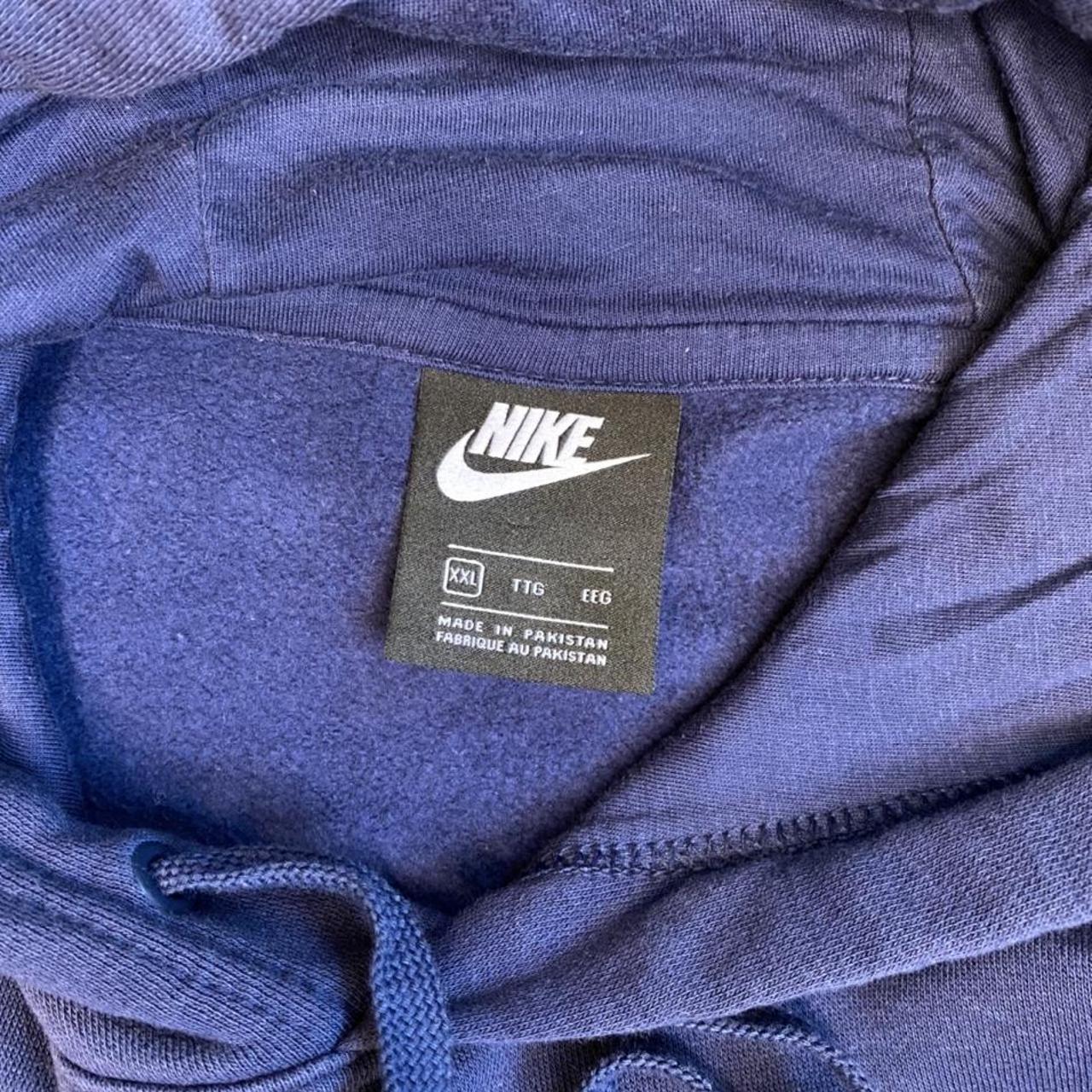 Nike just do it hoodie Worn but still in perfect... - Depop