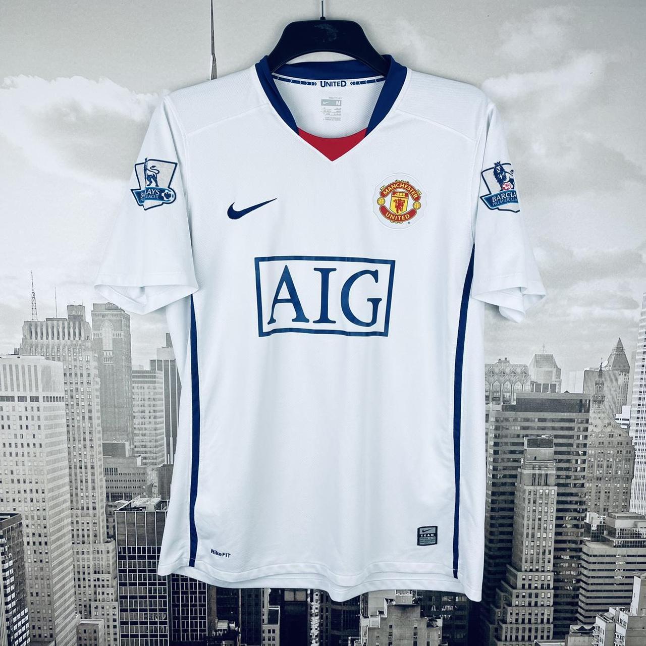 Manchester United away shirt 2008/09 - Hargreaves 4.... - Depop