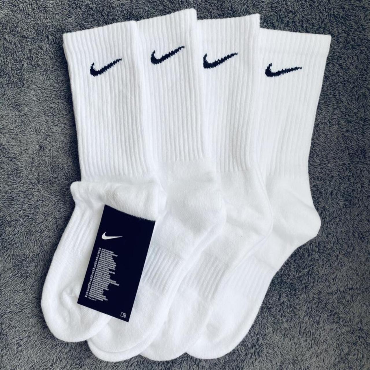 Nike Men's Black and White Socks | Depop