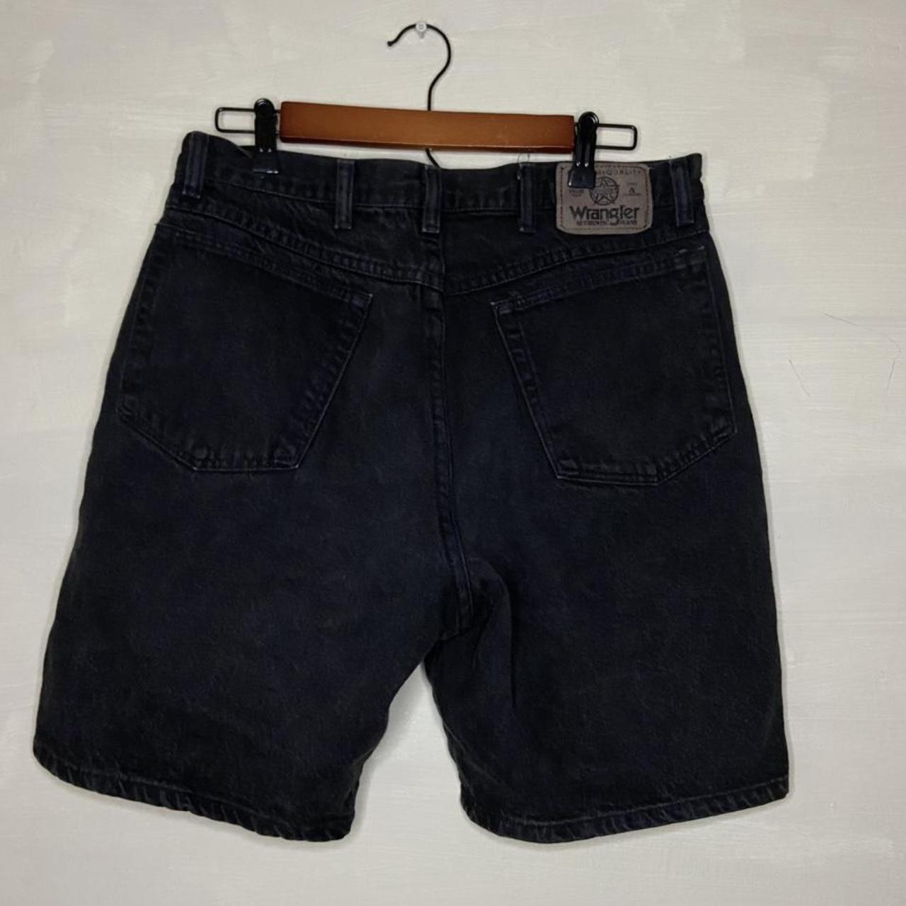 Vintage Wrangler Men’s Black Jean Shorts Size... - Depop