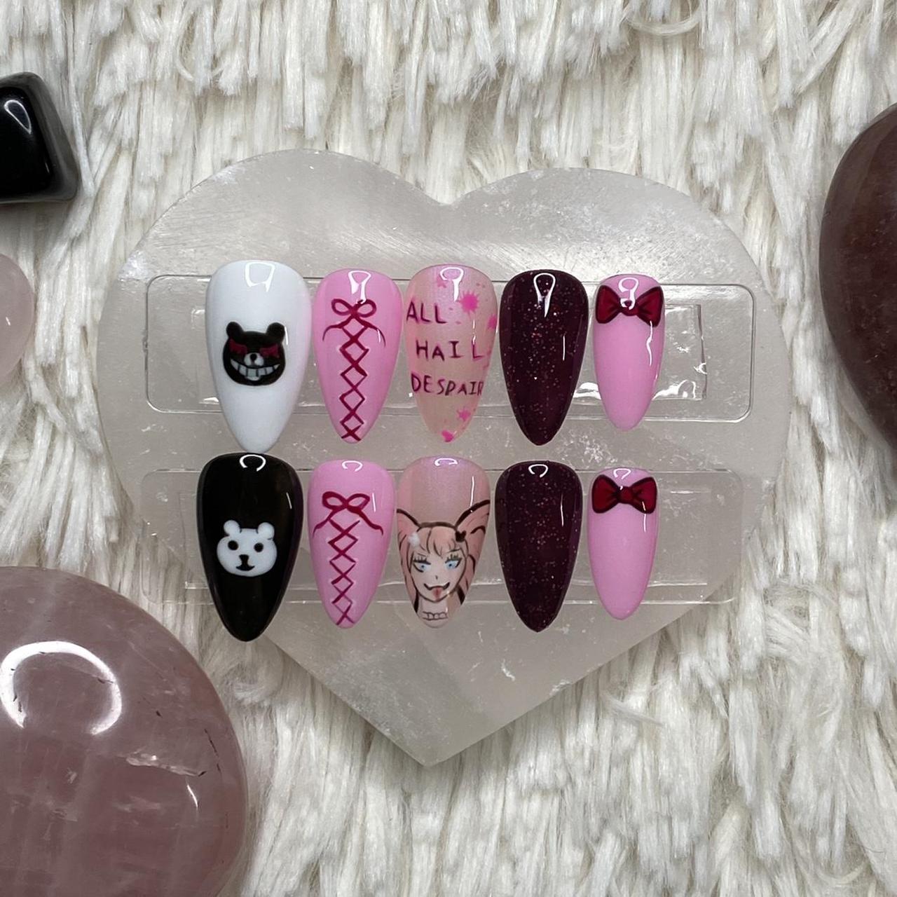 Junko enoshima nails