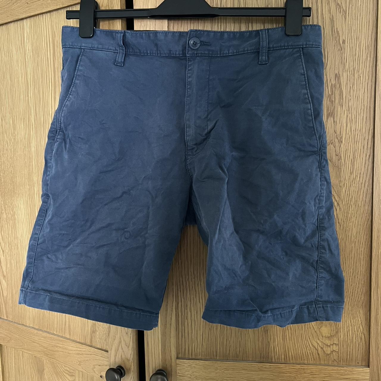 Rvca shorts 32 waist - Depop