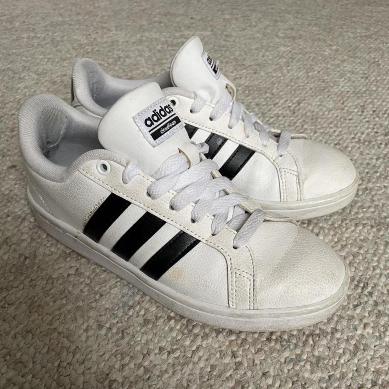 Classic white adidas sneakers! Only worn a few... - Depop