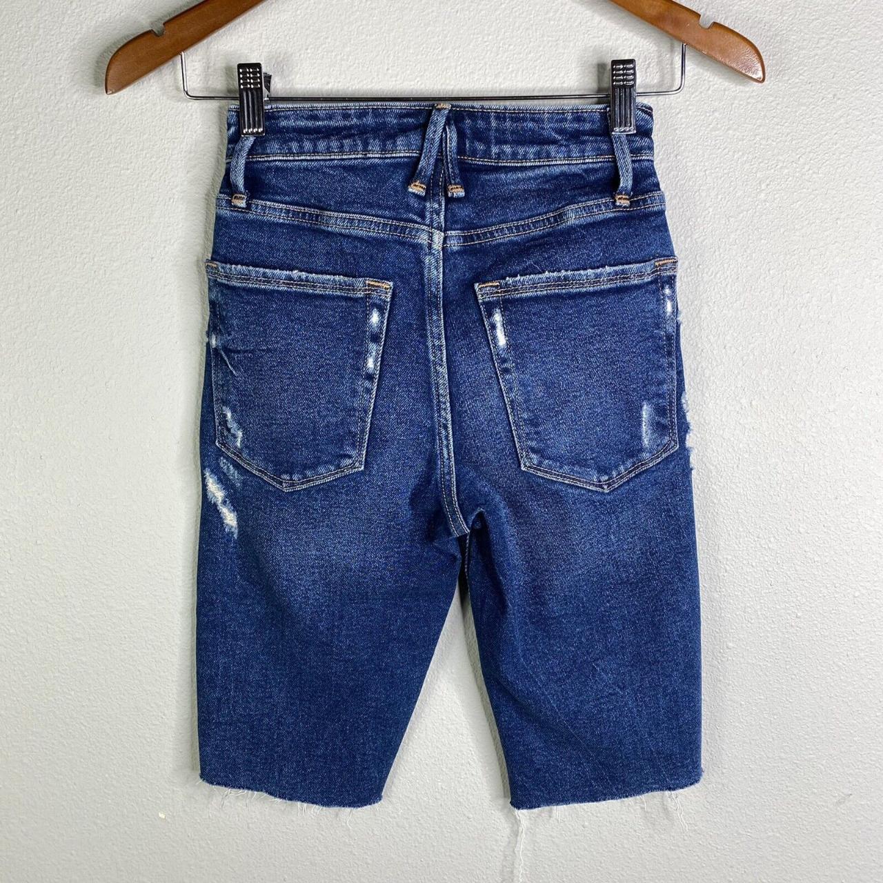 Good American Womens Bermuda Raw Hem Mid Rise Denim... - Depop