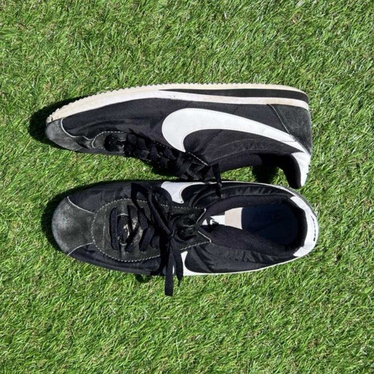 mens nike trainers size 10