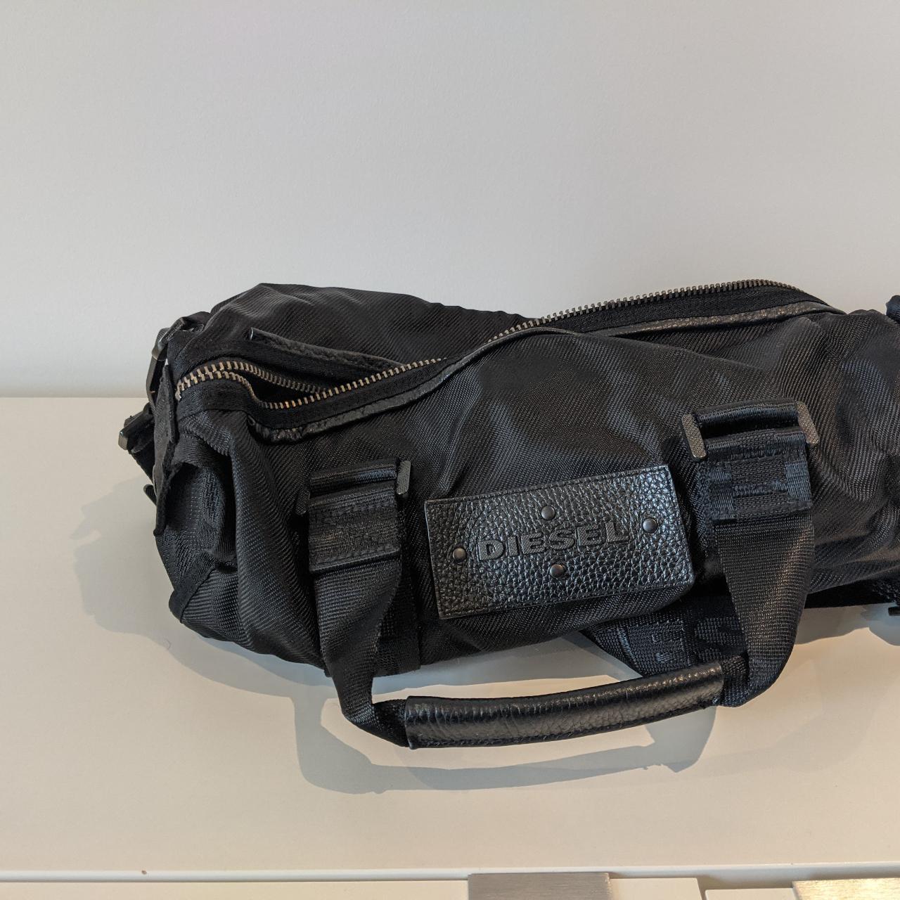 Product Image 3 - Black Diesel handbag with adjustable