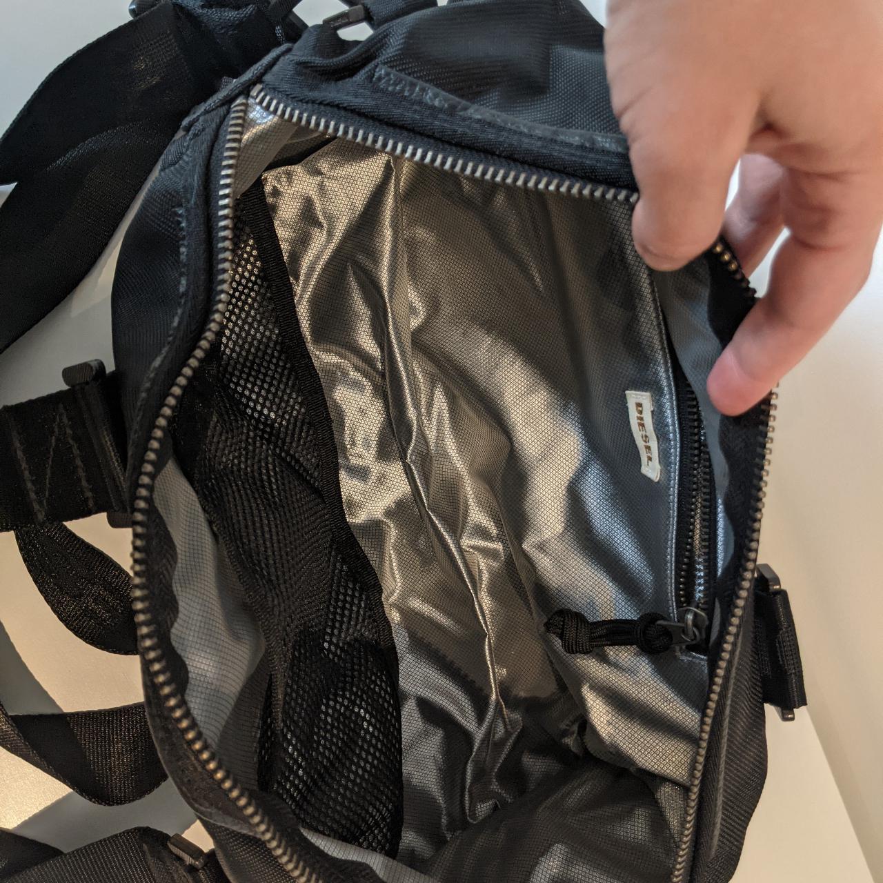 Product Image 2 - Black Diesel handbag with adjustable