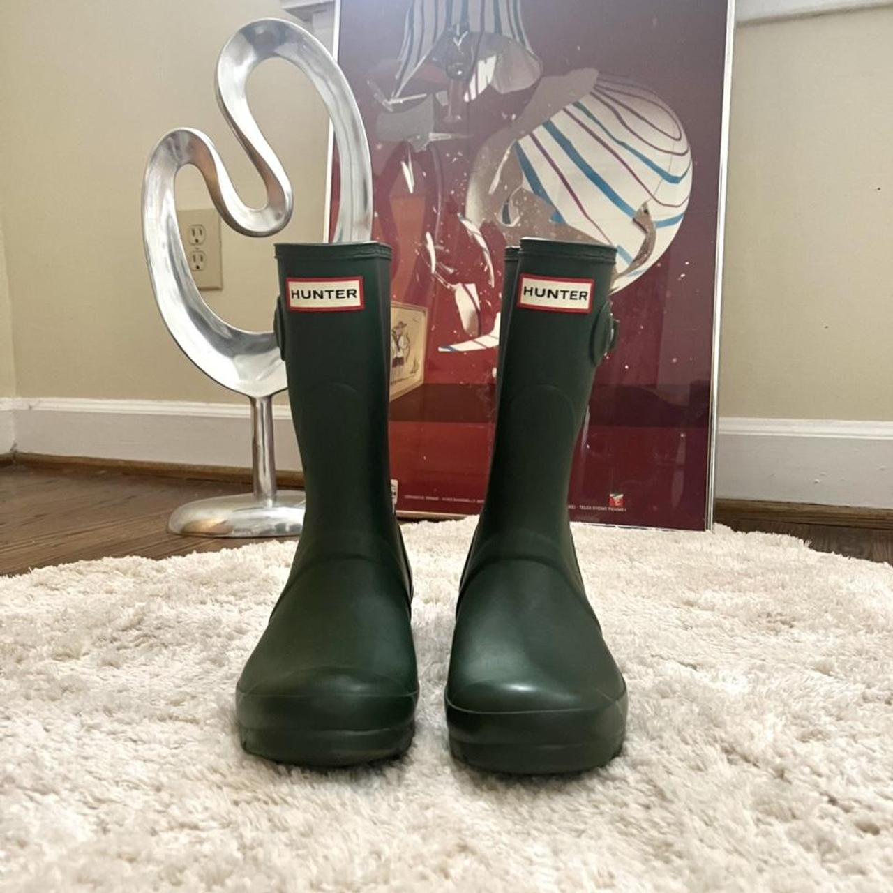 green hunter boots size 7