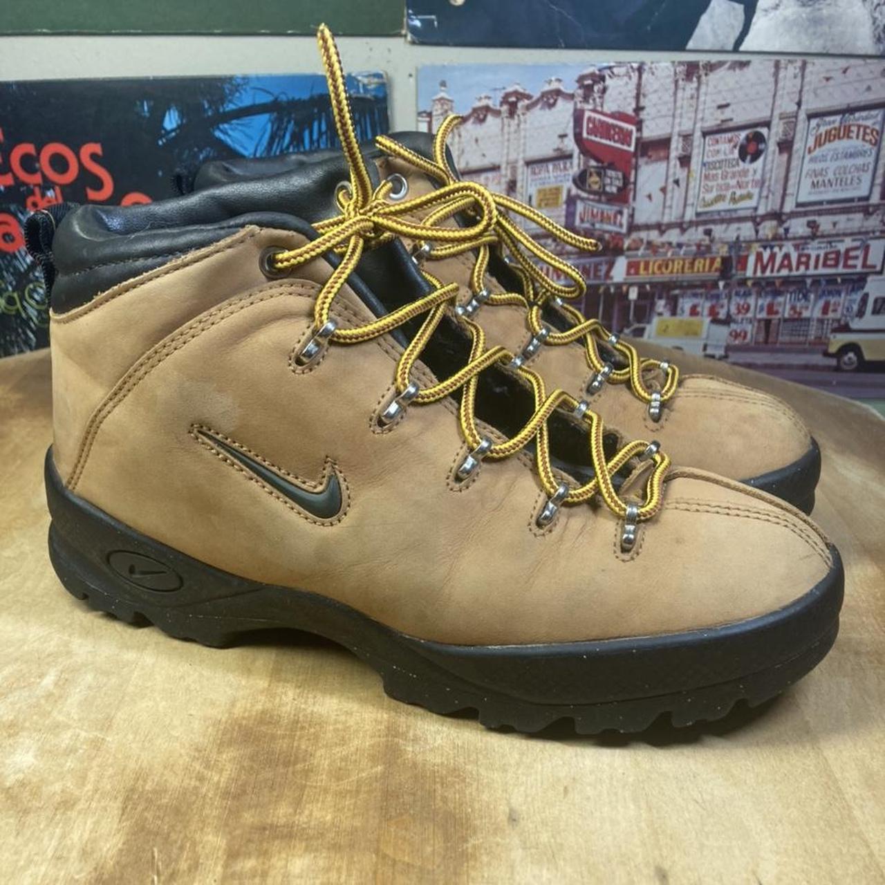 Nike nike acg walking boots ACG Hiking boots Tan Woman's Vintage size 6Y - Depop