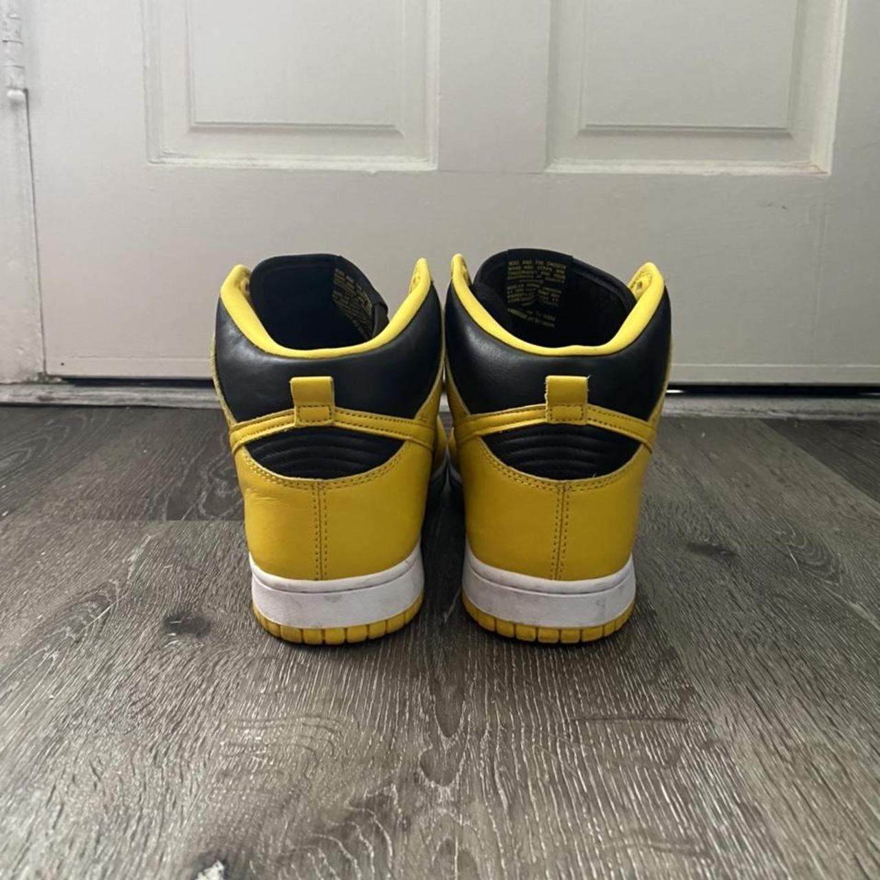 all yellow nike basketball shoes