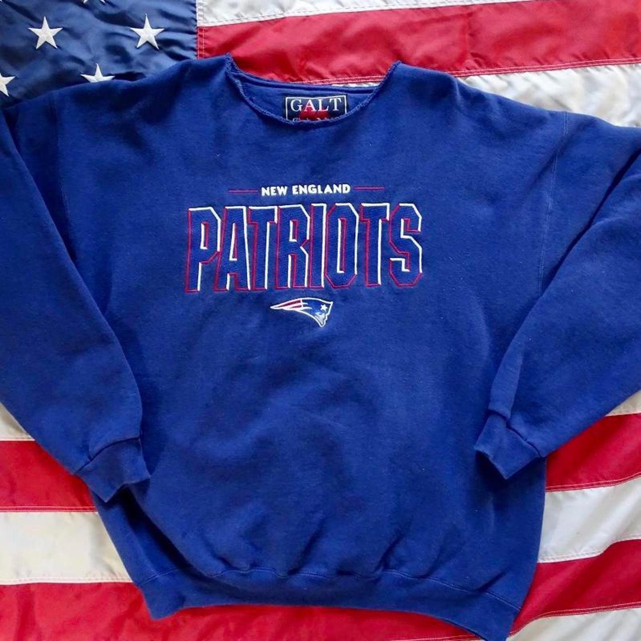 Vintage 90s New England Patriots crewneck - Depop