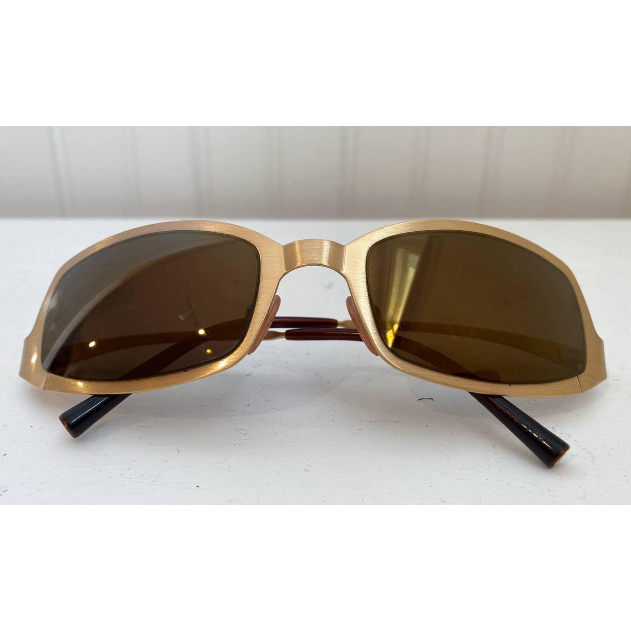 chanel sunglasses gold frame