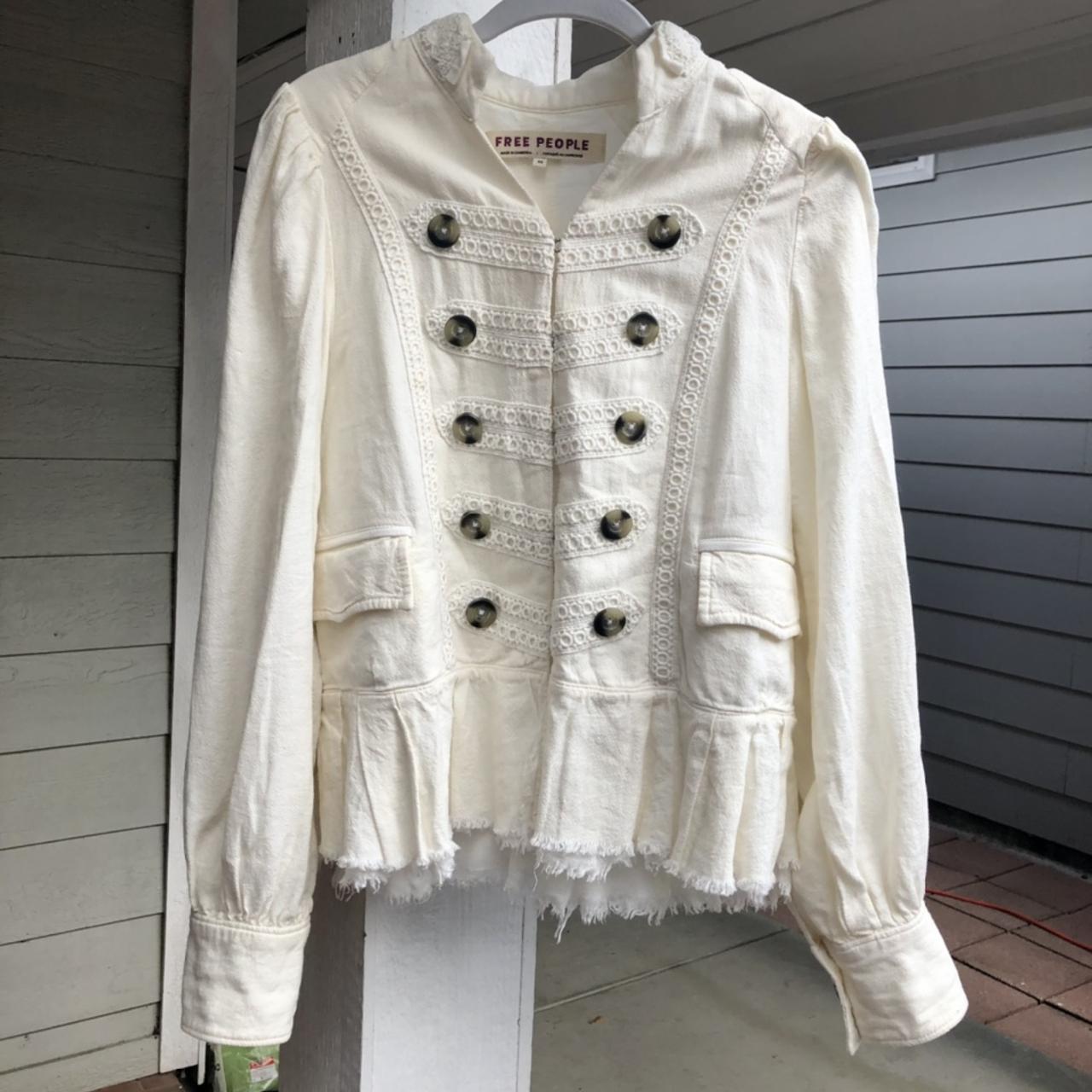 Free People Army Jacket in Cream in size XS but fits... Depop