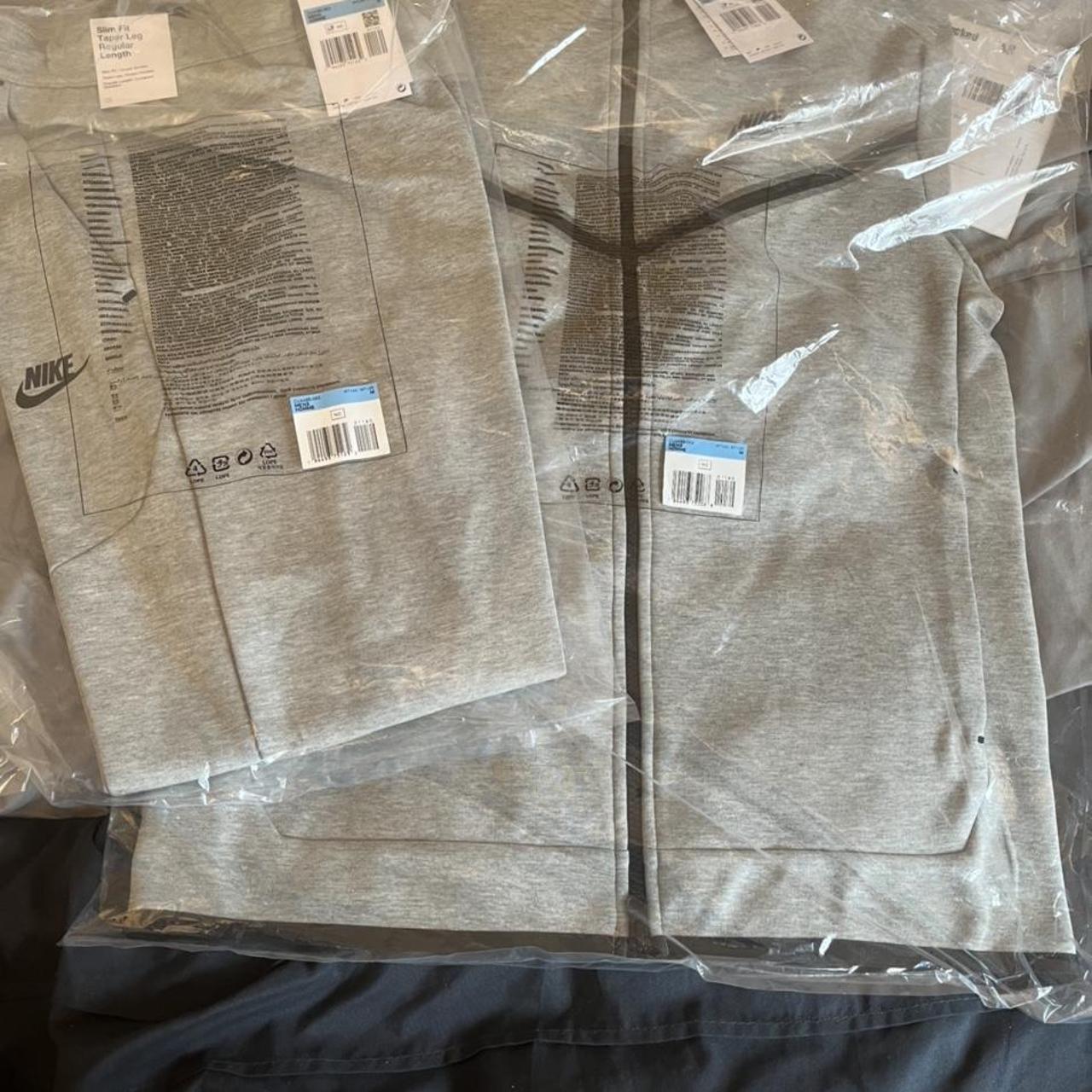 Nike Men's Grey Hoodie | Depop