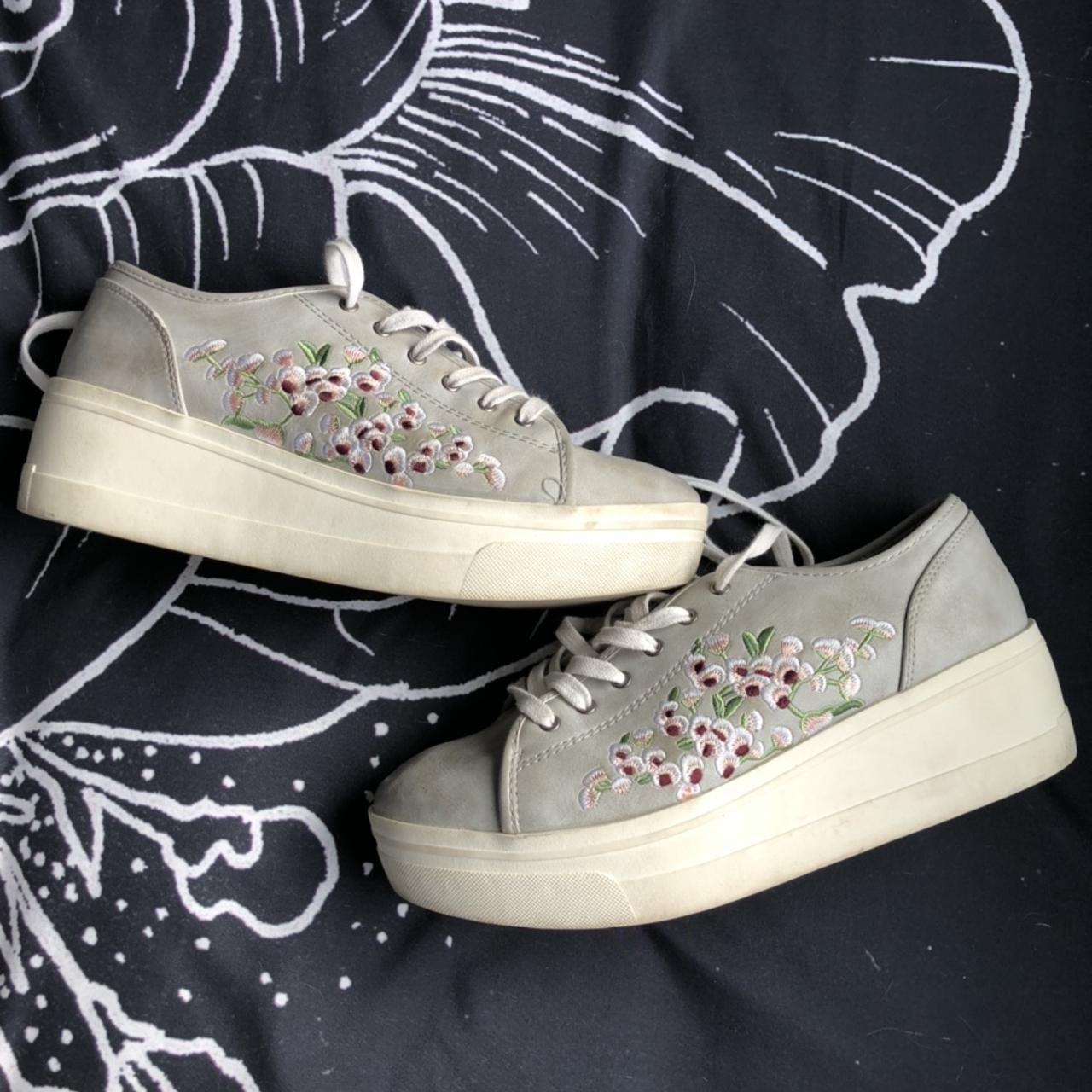 Macy's Women's Grey and Purple Trainers Depop